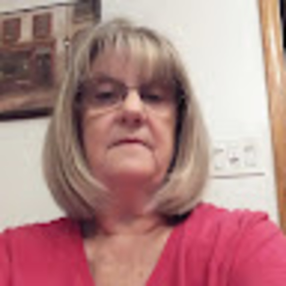 Meet your Posher, Linda